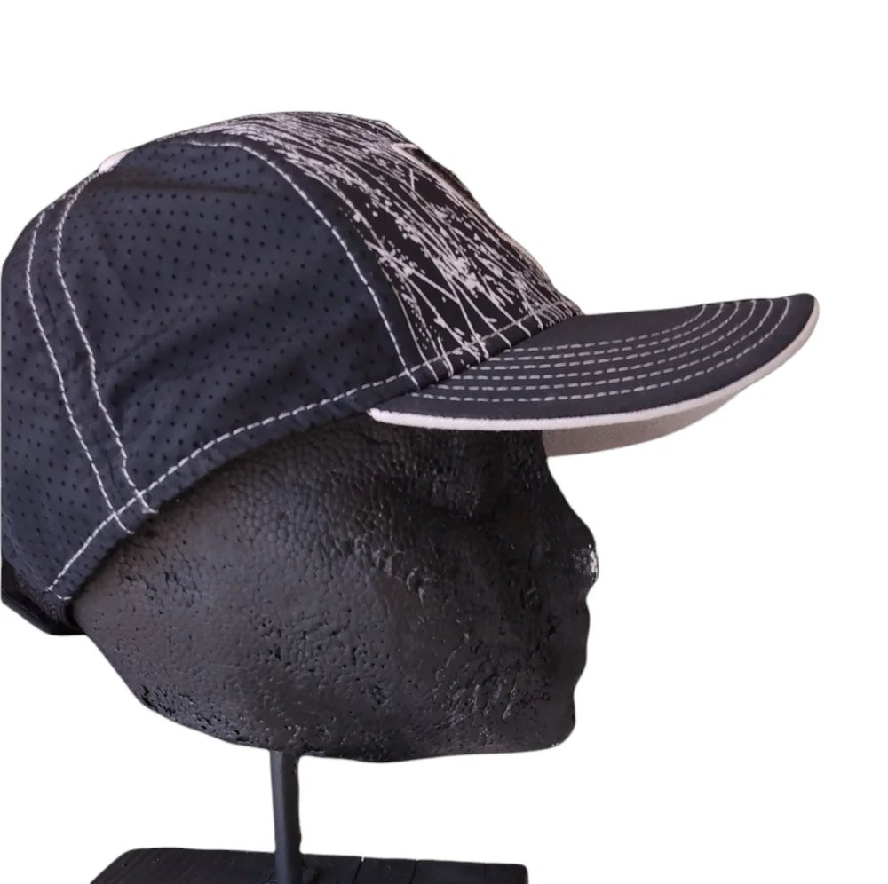 Child NHL cap Youth size